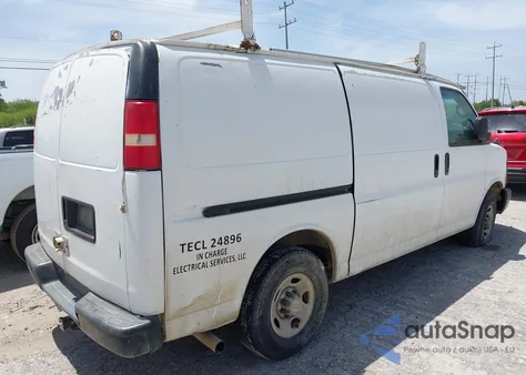 2007 Chevrolet Express Work Van from USA, damaged, VIN 1GCGG25U271107993